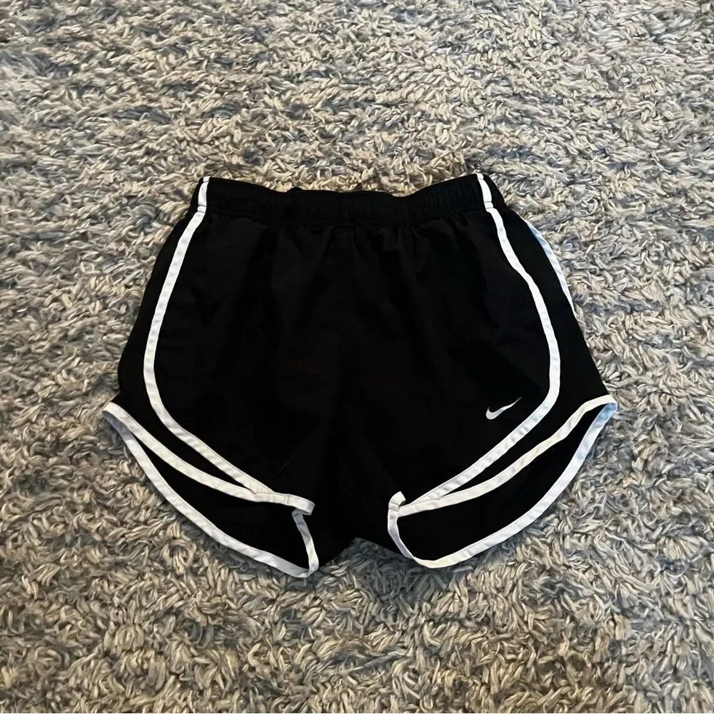 Nike black tempo shorts size medium